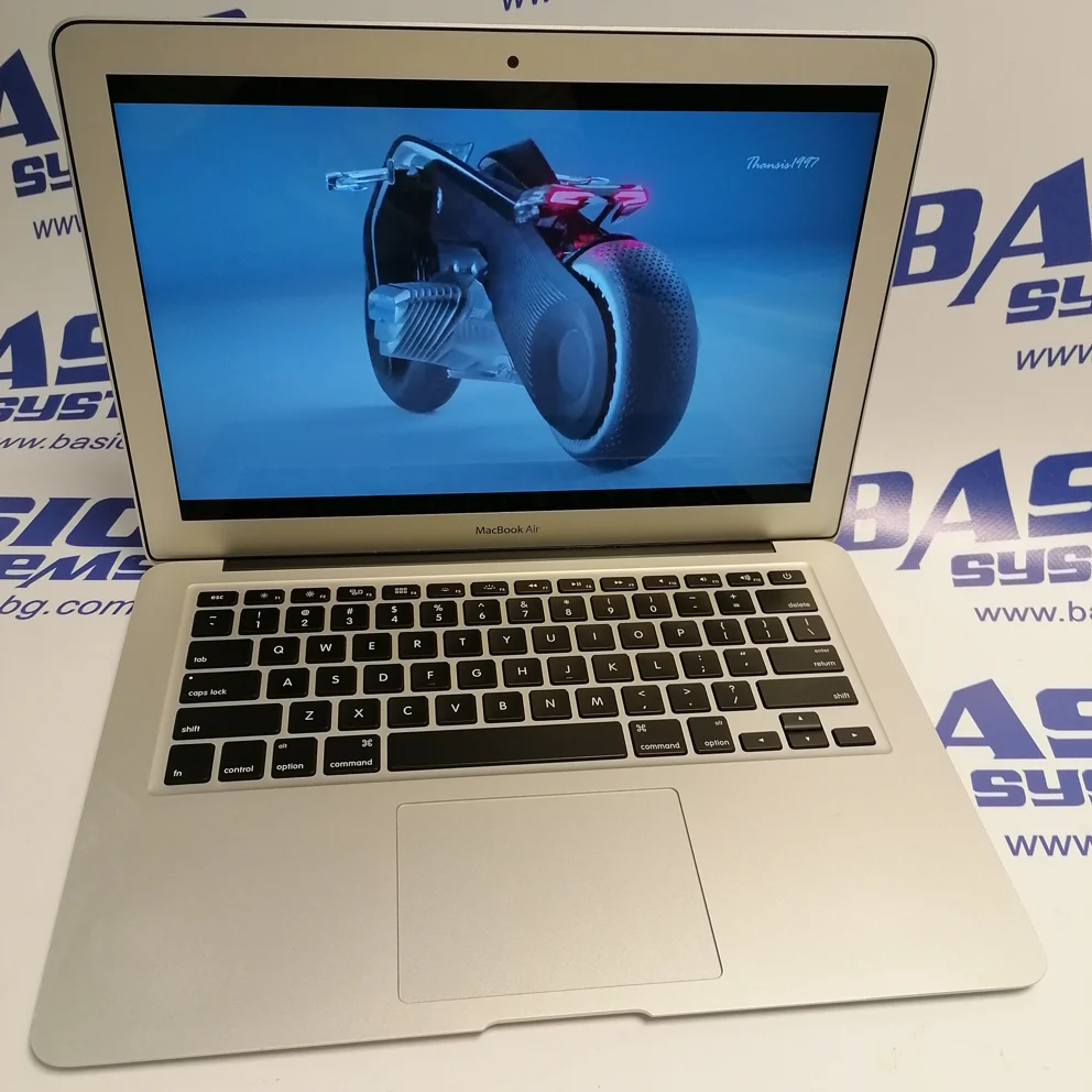 Лаптоп втора употреба APPLE MacBook Air A1466 - CPU I7 4650U, 8GB RAM, 128 GB SSD, HD Graphics 5000, (1440x900)