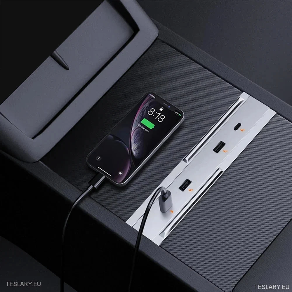 Tesla 3 Highland 4-1 USB разширителен център